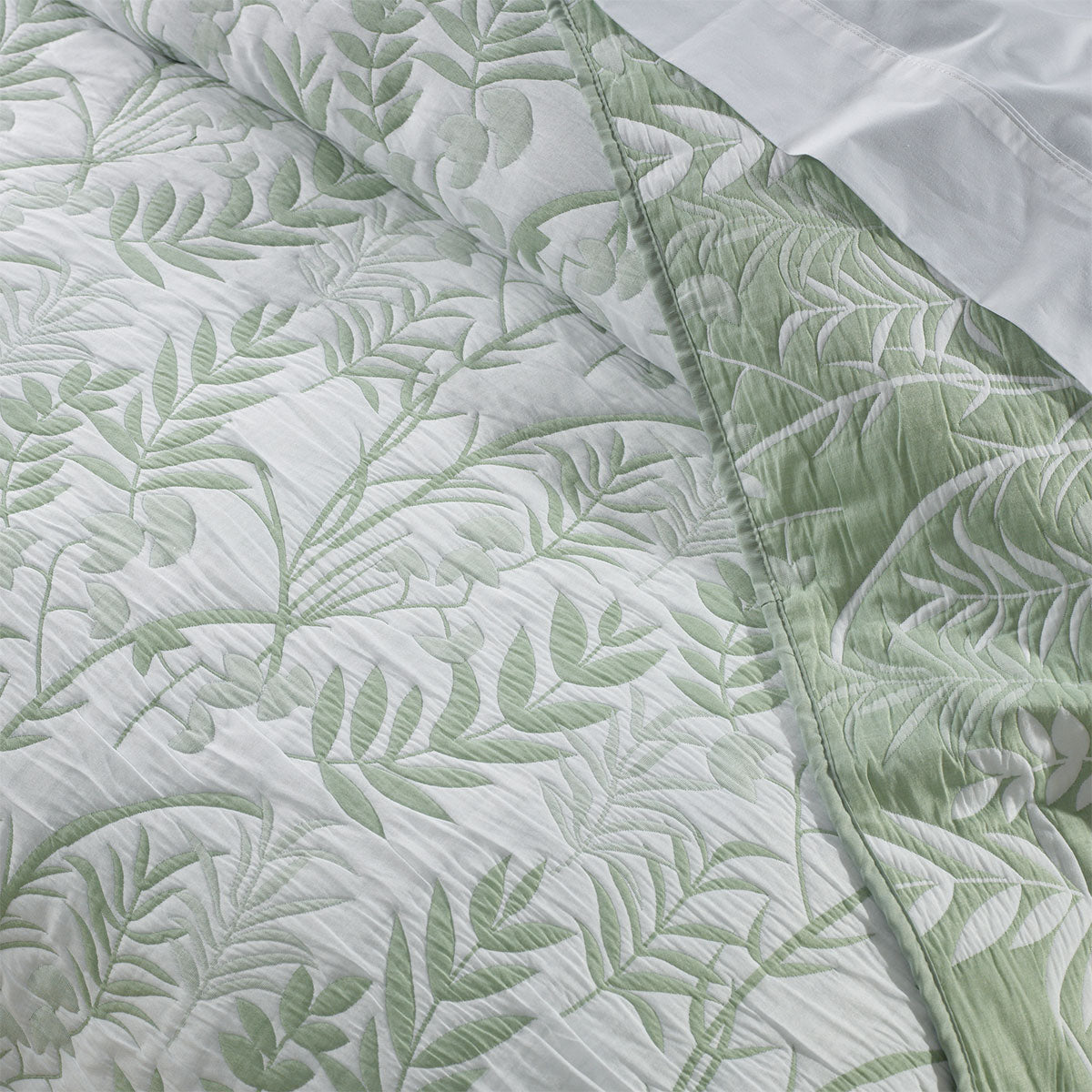 NNEDSZ Eden Sage Bedspread Set King